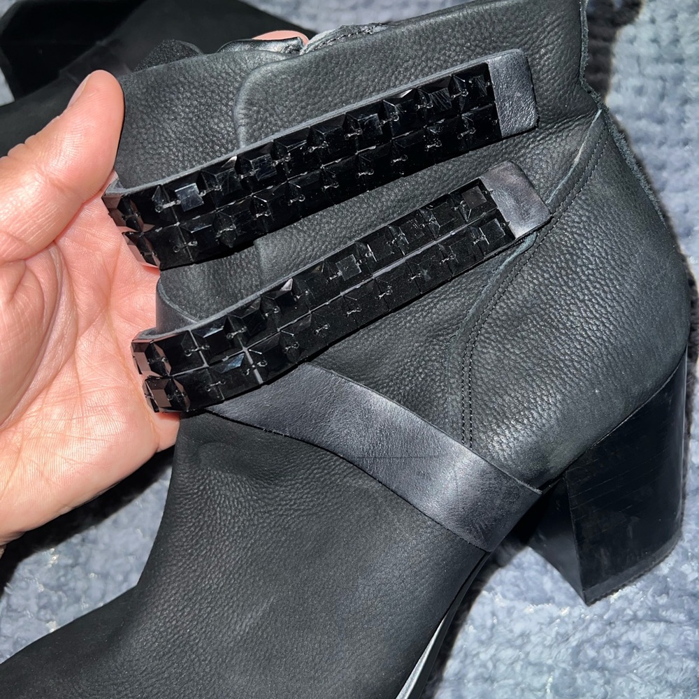 Ecco Black Booties